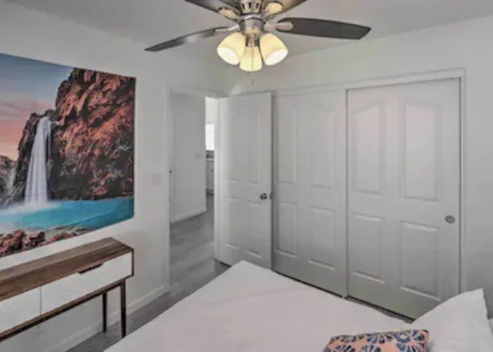 Dog Friendly Sleeps 11 Good For Groups