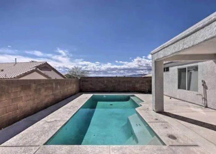 Dog Friendly Sleeps 11 Good For Groups Bullhead City