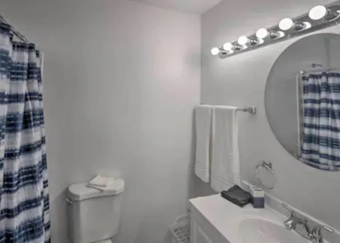 Dog Friendly Sleeps 11 Good For Groups * Bullhead City